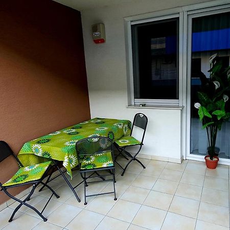 שיופוק Elegant Apartman מראה חיצוני תמונה