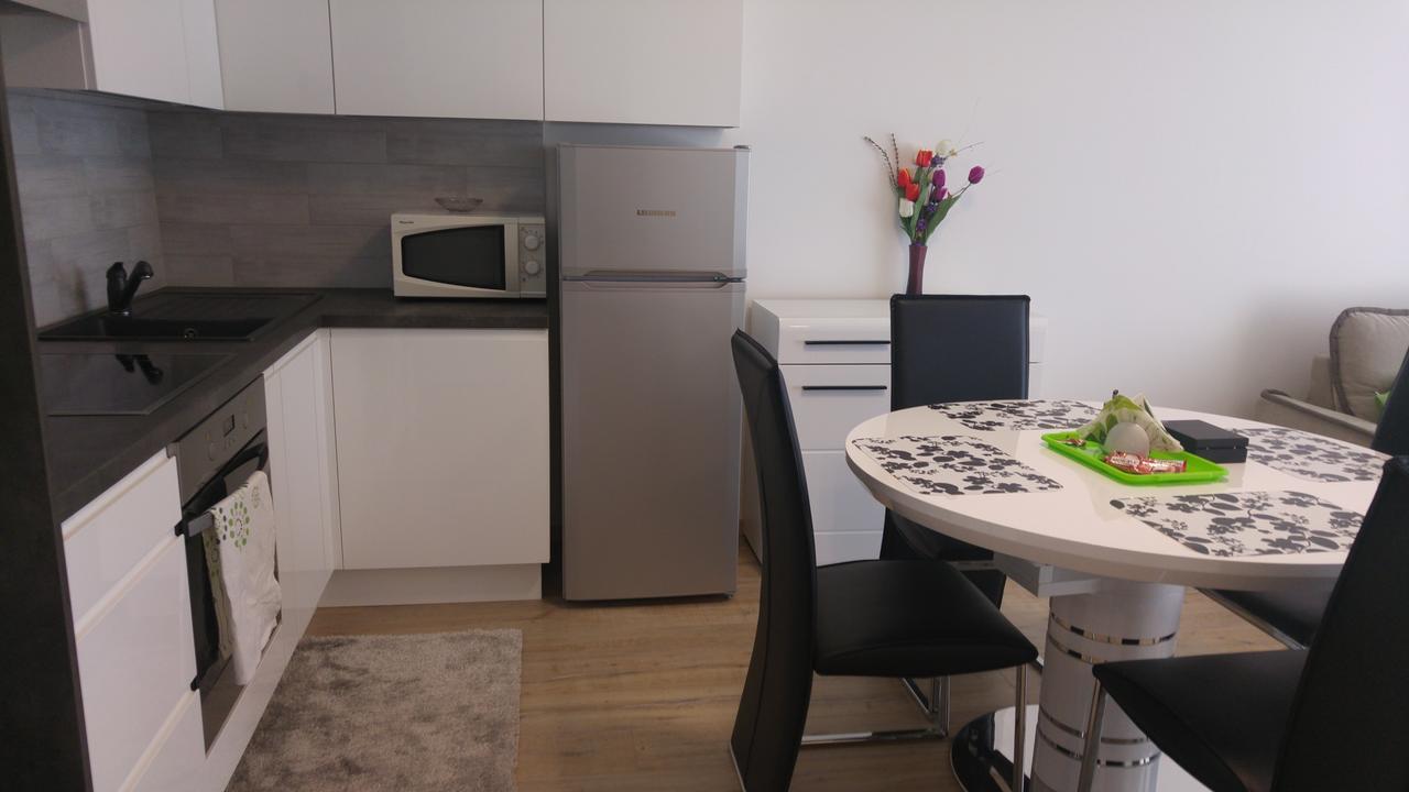 שיופוק Elegant Apartman מראה חיצוני תמונה
